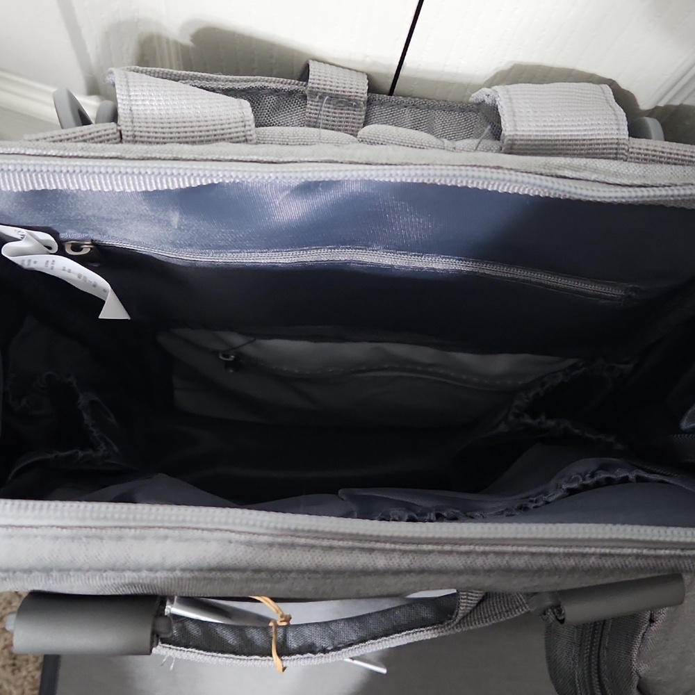 NWT Live In Style Diaper Backpack. - Picture 12 of 16